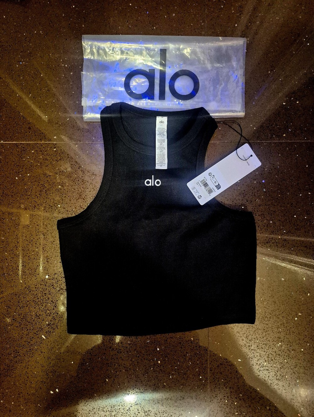 Alo Top Crop Brand New